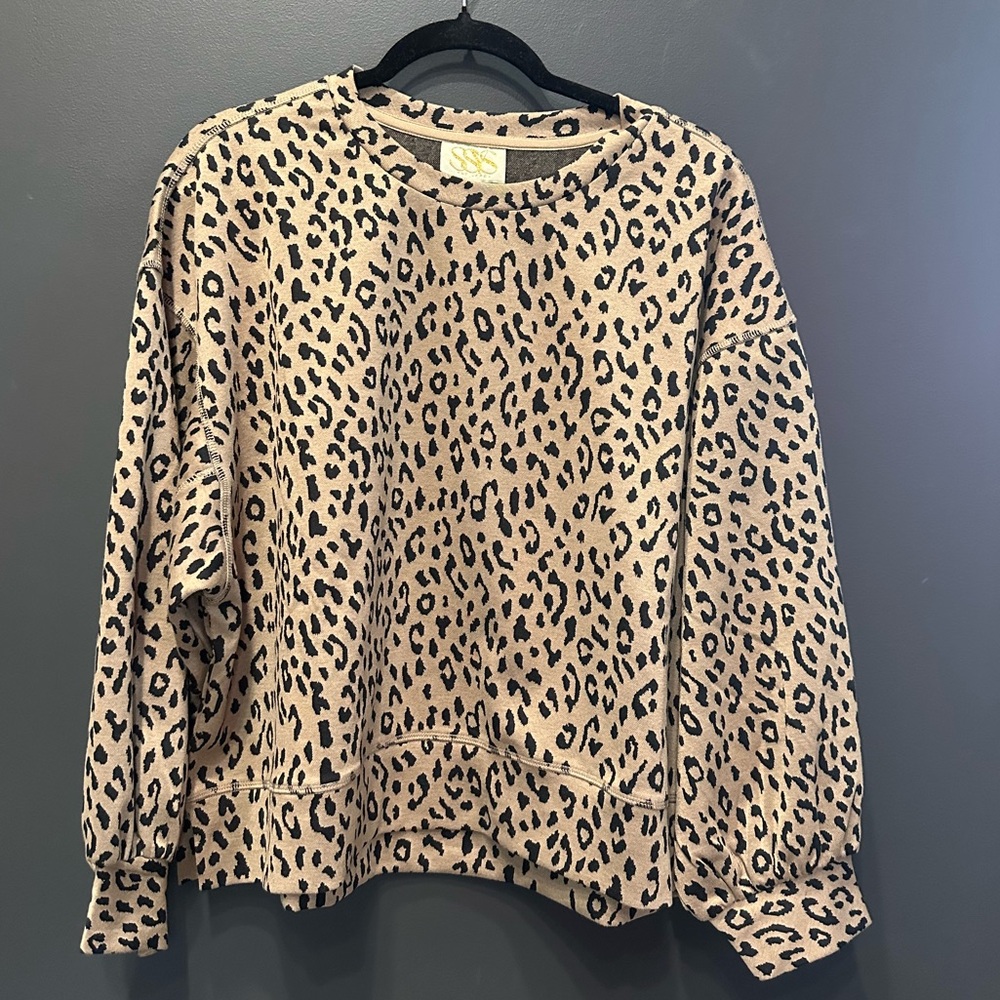 SSYS The Label | Tan and Black Animal Print Sweatshirt | Medium - Picture 2 of 7